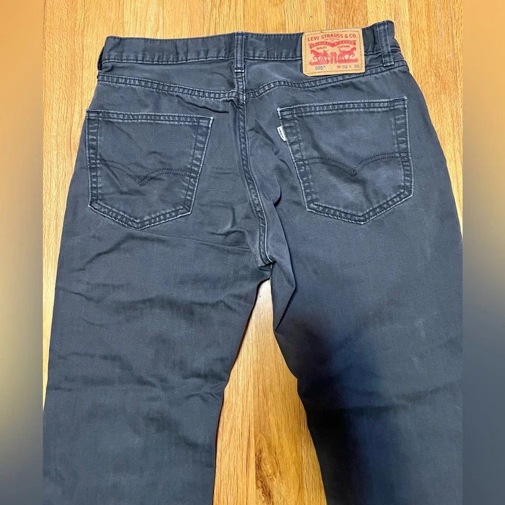 Levi's 505 Gray Pants, Men’s 32X30 - Picture 4 of 13